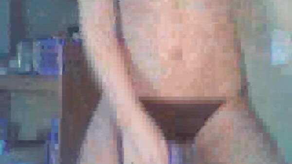 بریتنی امبر - یک زن پشت صحنه فیلم porn خانه دار شلخته